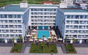 Delfin Resort Kune